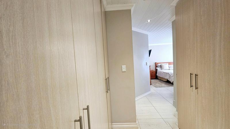 3 Bedroom Property for Sale in Monte Christo Western Cape